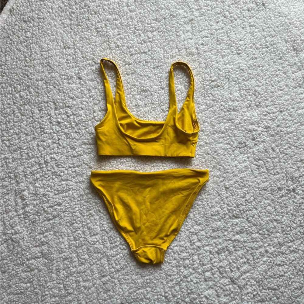 H&M Bikini Bottom - Picture 2 of 2